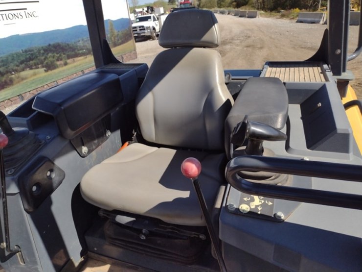 deere-450k-lgp-image-13