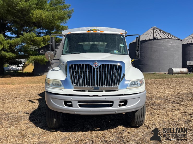 international-durastar-4400-image-2