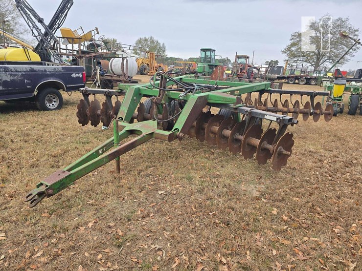 john-deere-630-image-4