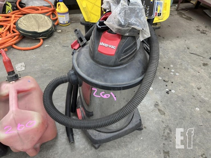 shop-vac-commercial-vacuum-image-1