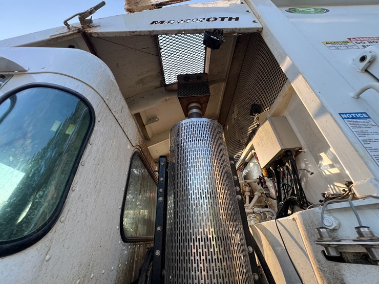 peterbilt-520-image-59