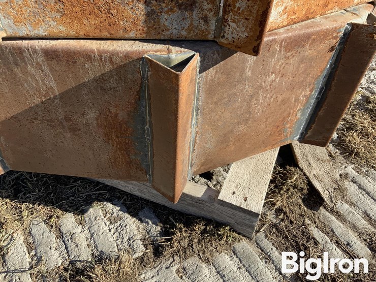 bb-metal-works-steel-tread-pivot-wheels-image-9