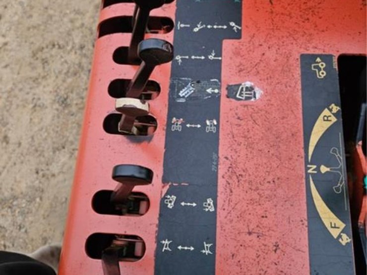 ditch-witch-5110-image-19