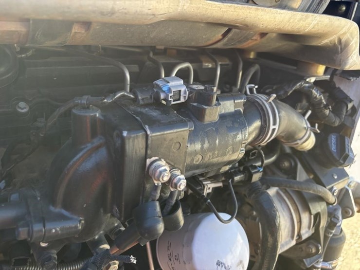 2016-bobcat-t770-image-42