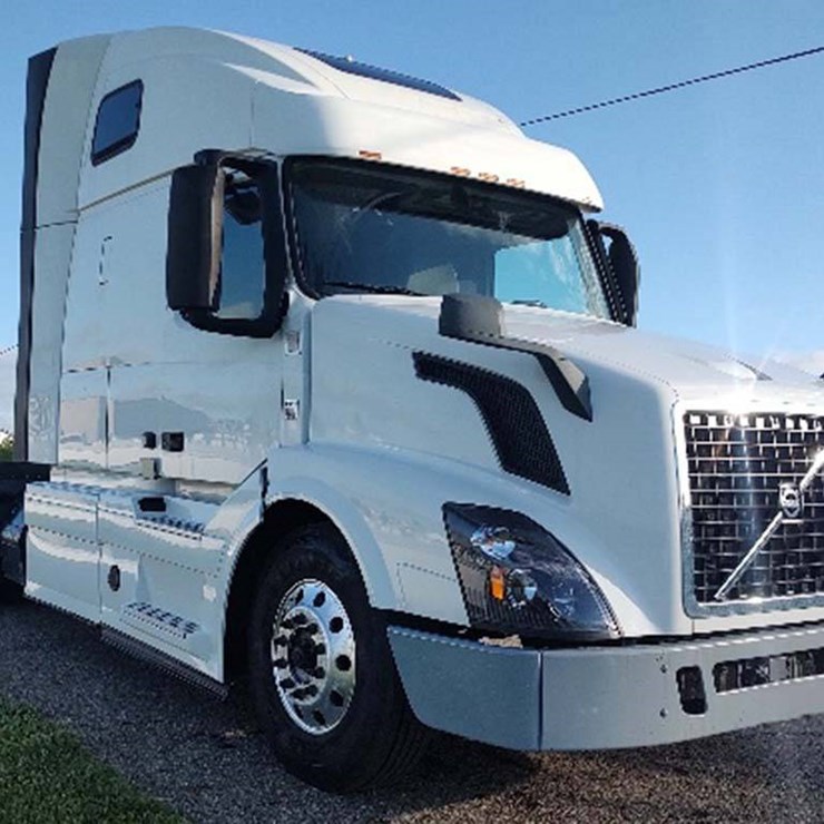 2018 VOLVO VNL 670