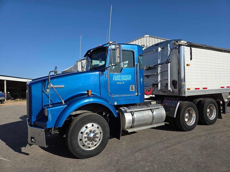 kenworth-t800-image-1