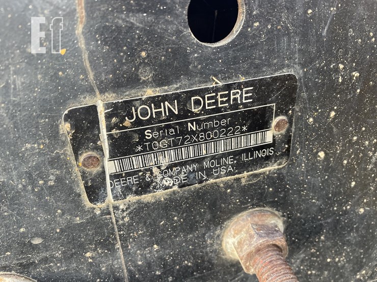 2006-deere-ct322-image-23