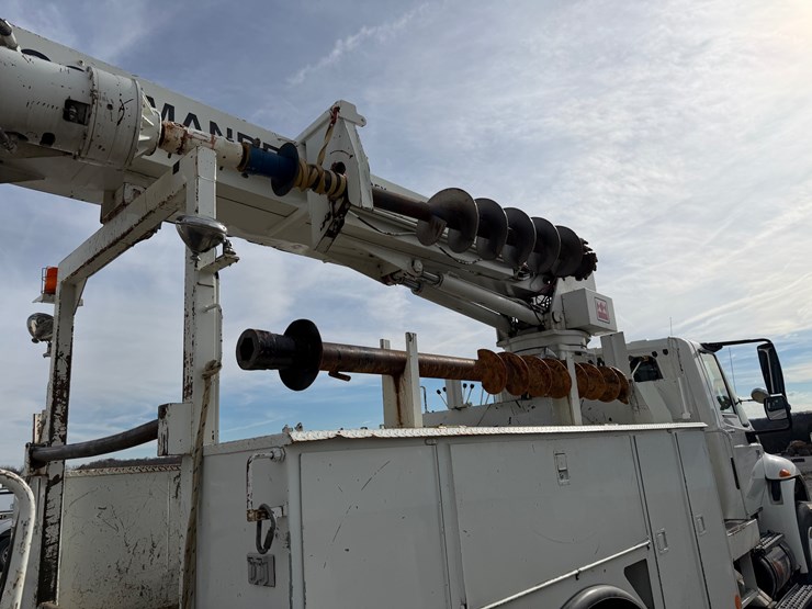 international-4400-image-13