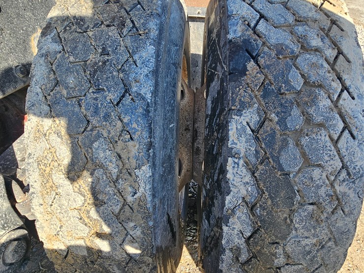 peterbilt-379-image-98