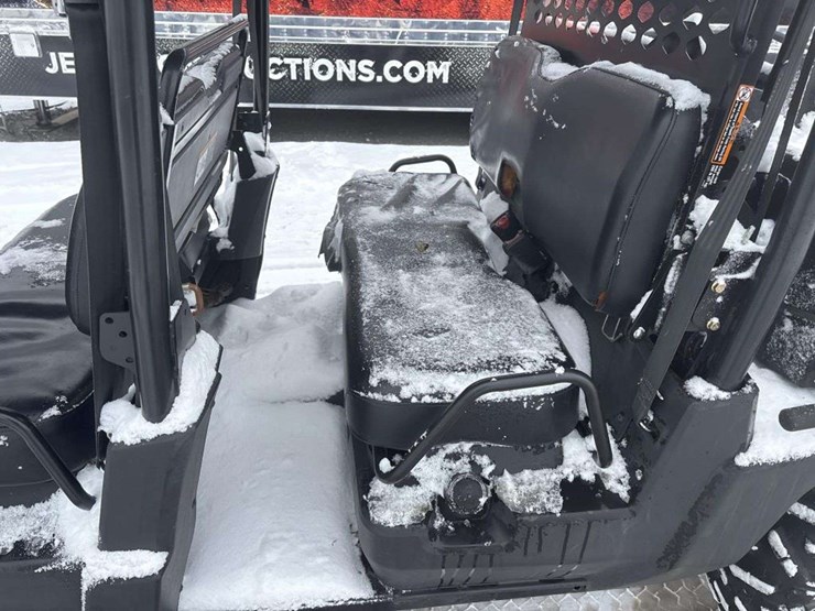 2012-john-deere-550-image-14