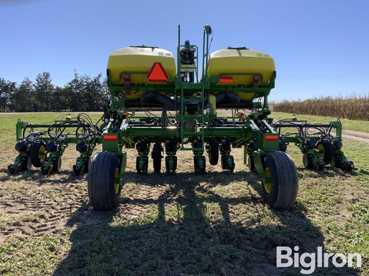 john-deere-dr12-image-6