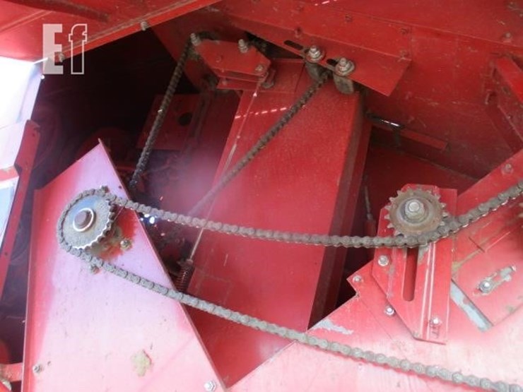 case-ih-1688-image-10