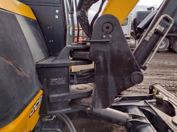 jcb-86c-2-image-24
