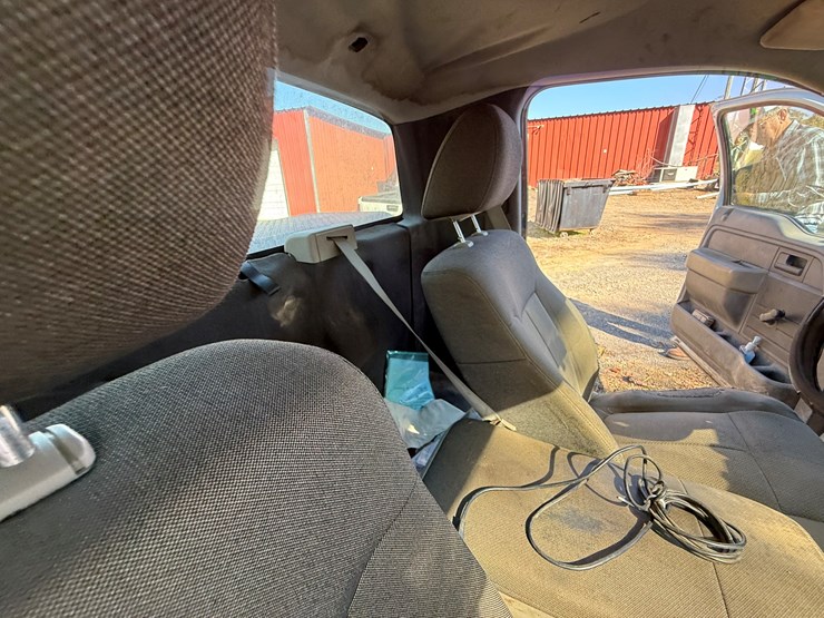 2010-ford-f150-image-28