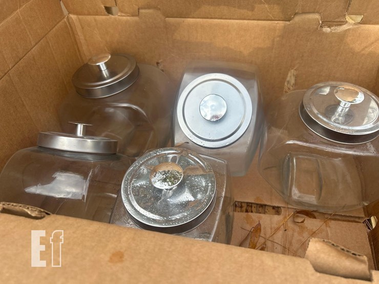 (5)-candy-jars-image-2