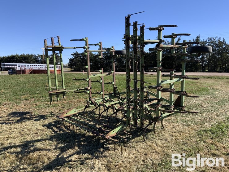 john-deere-1100-image-5