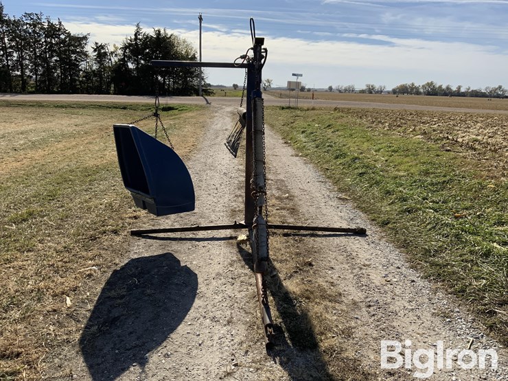 lewis-cattle-oiler-image-6