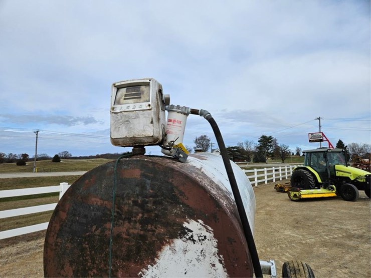 #3403-•-500-gallon-tdm-axle-fuel-trailer-image-11