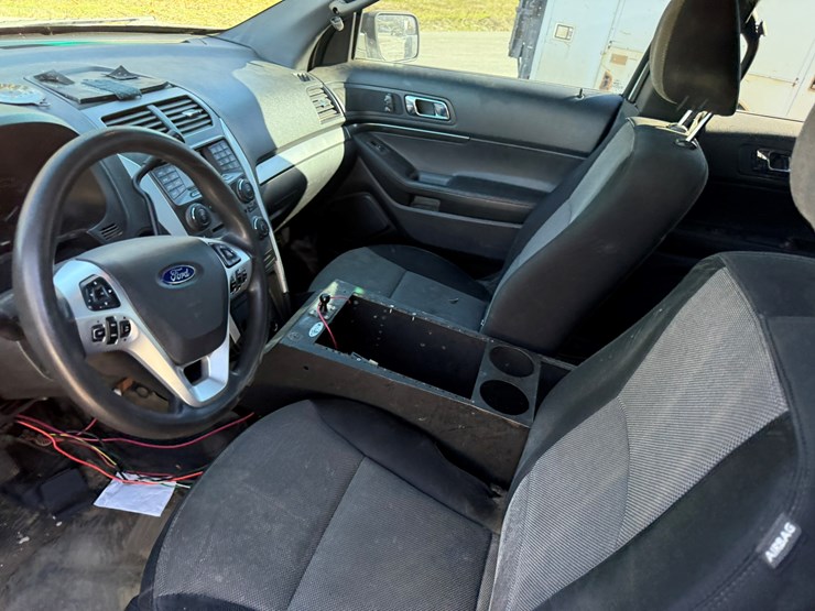 ford-explorer-image-40