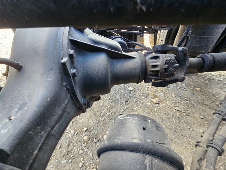 2021-kenworth-t680-image-77