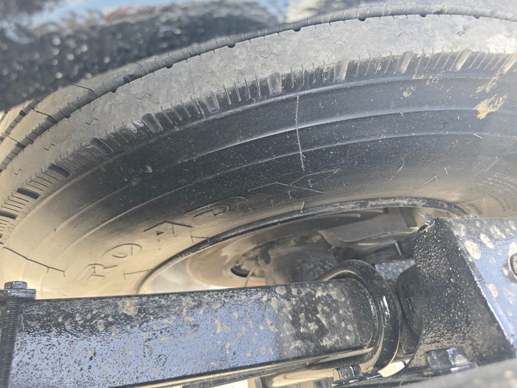 2004-ford-f650-image-91