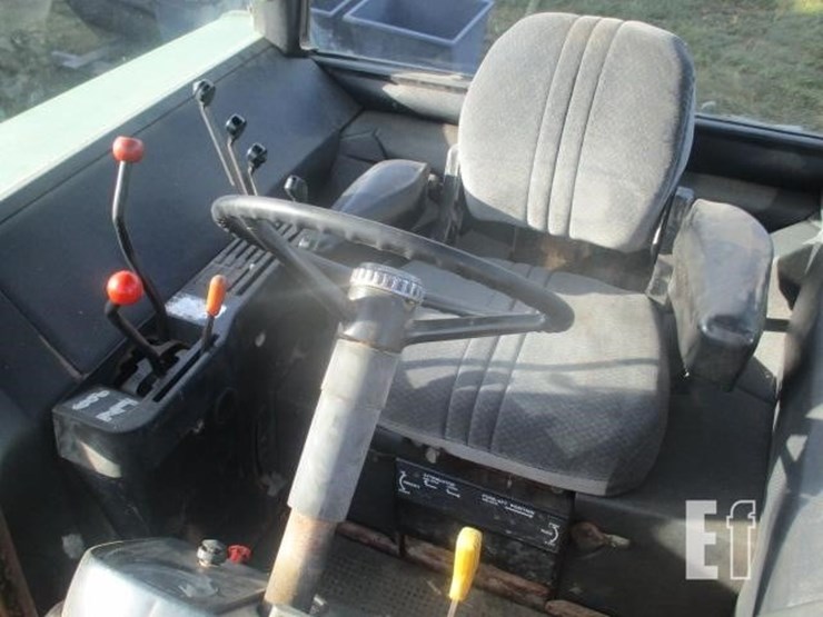 john-deere-4640-image-10