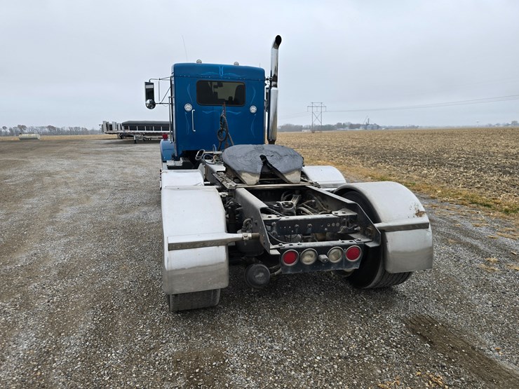 kenworth-t800-image-14