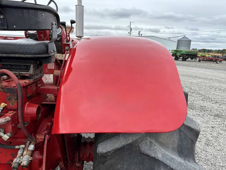 #122323-•-1965-ih-806-wheatland-#4518s-y-image-17