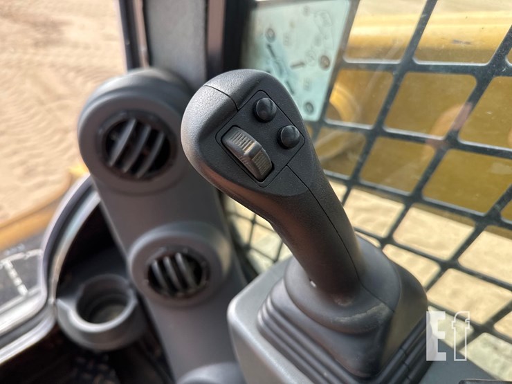 caterpillar-259d3-image-33