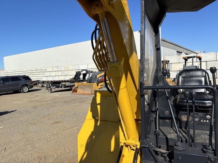 mitsubishi-mxr35-image-16