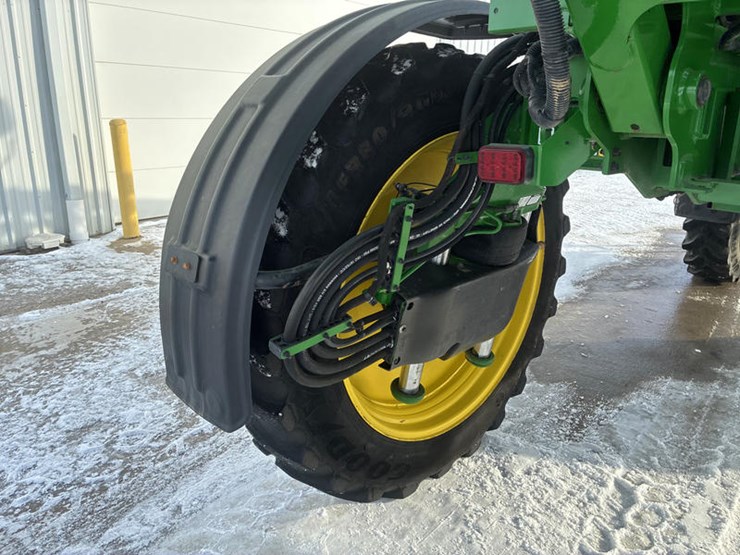 john-deere-r4038-image-65