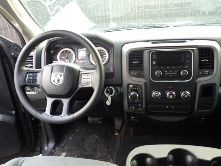 2018-dodge-1500-image-9