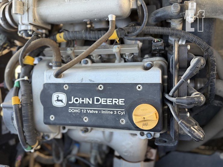 john-deere-gator-xuv-835r-image-21