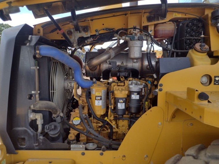 caterpillar-910m-image-31