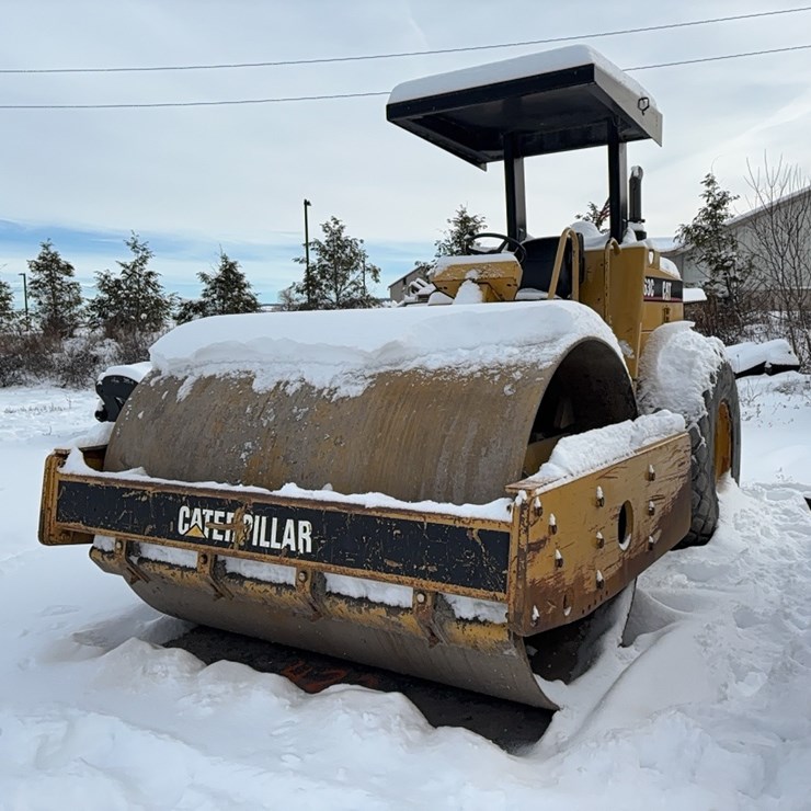 2016 CATERPILLAR CS-563C