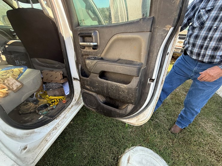 chevrolet-silverado-1500-image-24