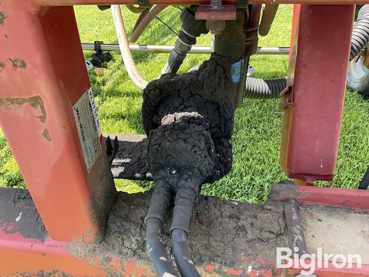 wil-rich-noble-brittonya-sprayer-image-10