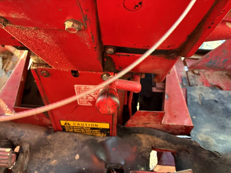 case-ih-100-image-54