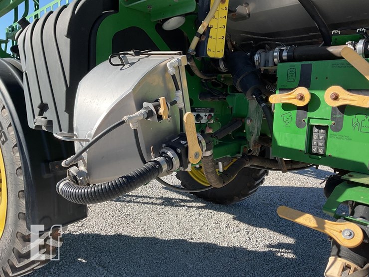 john-deere-r4038-image-39