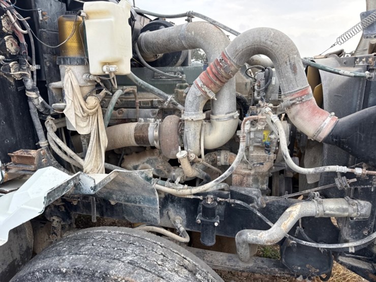 1998-international-9400-image-2