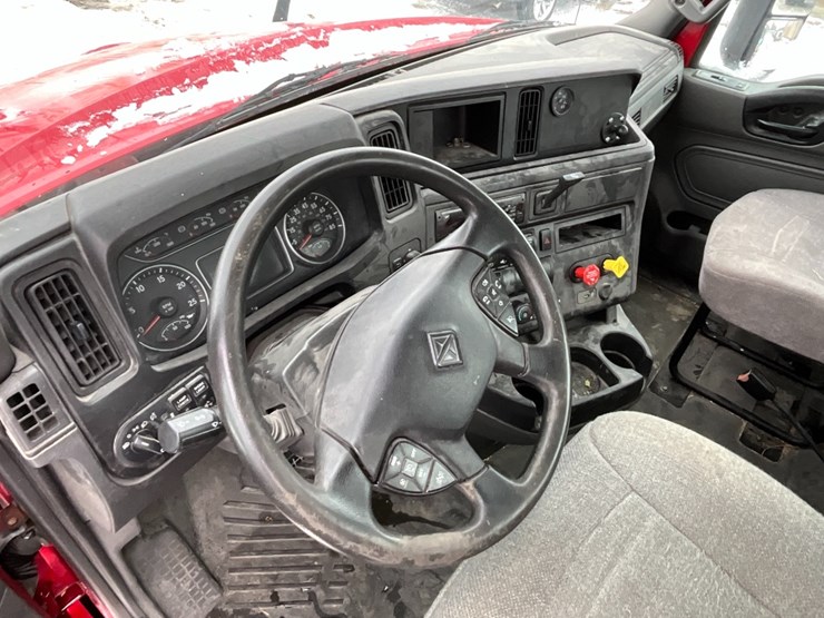 2019-international-lt-image-19