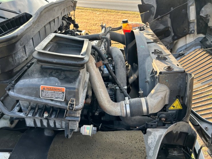 international-durastar-4300-image-16