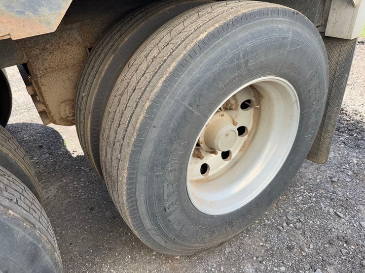 2012-timpte-super-hopper-image-10