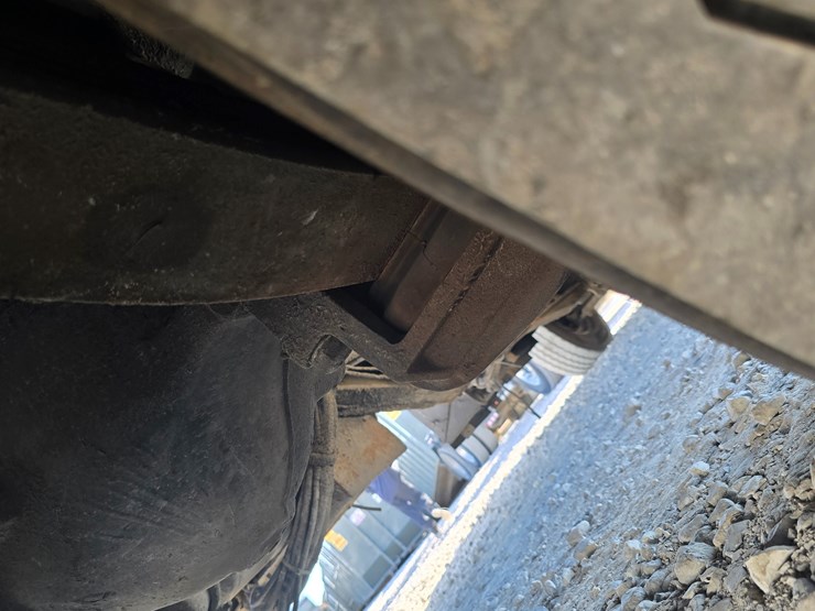 2007-mack-le613-image-96