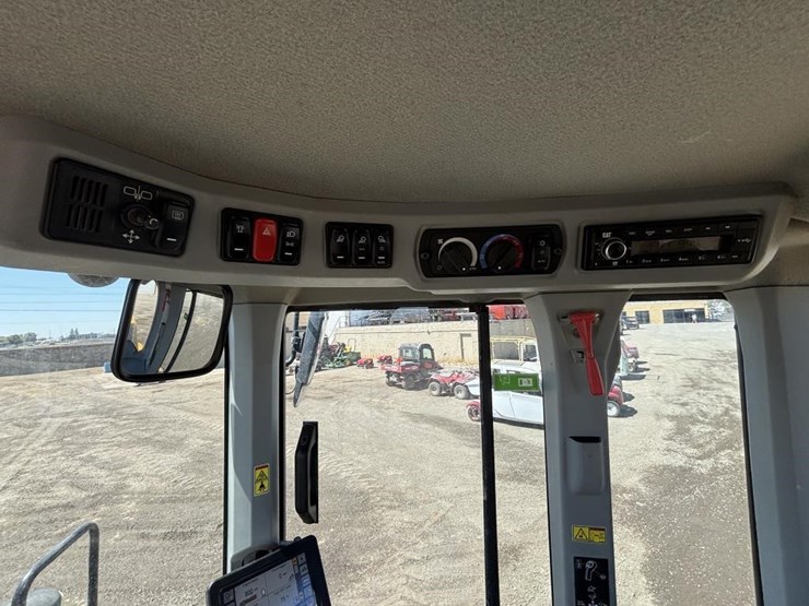 2019-caterpillar-930m-image-40