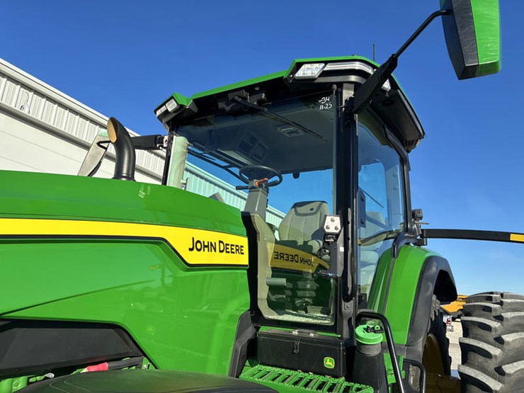 john-deere-8r-370-image-34