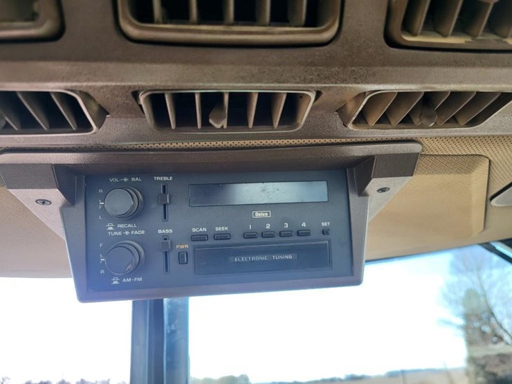 john-deere-4455-image-73