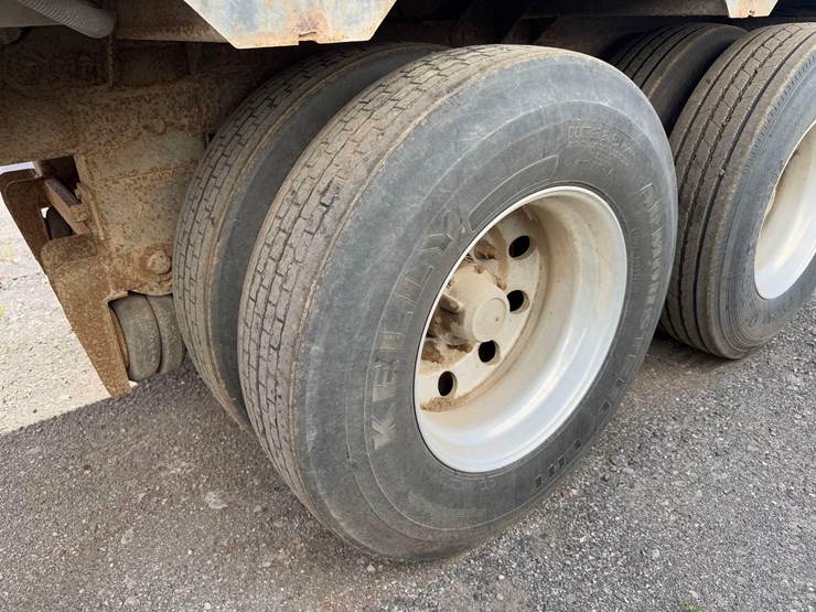 2012-timpte-super-hopper-image-9