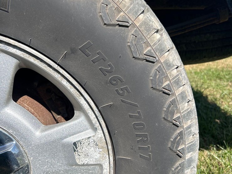 2011-ford-f150-xlt-image-9