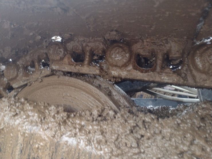 hitachi-zx135us-6-image-30